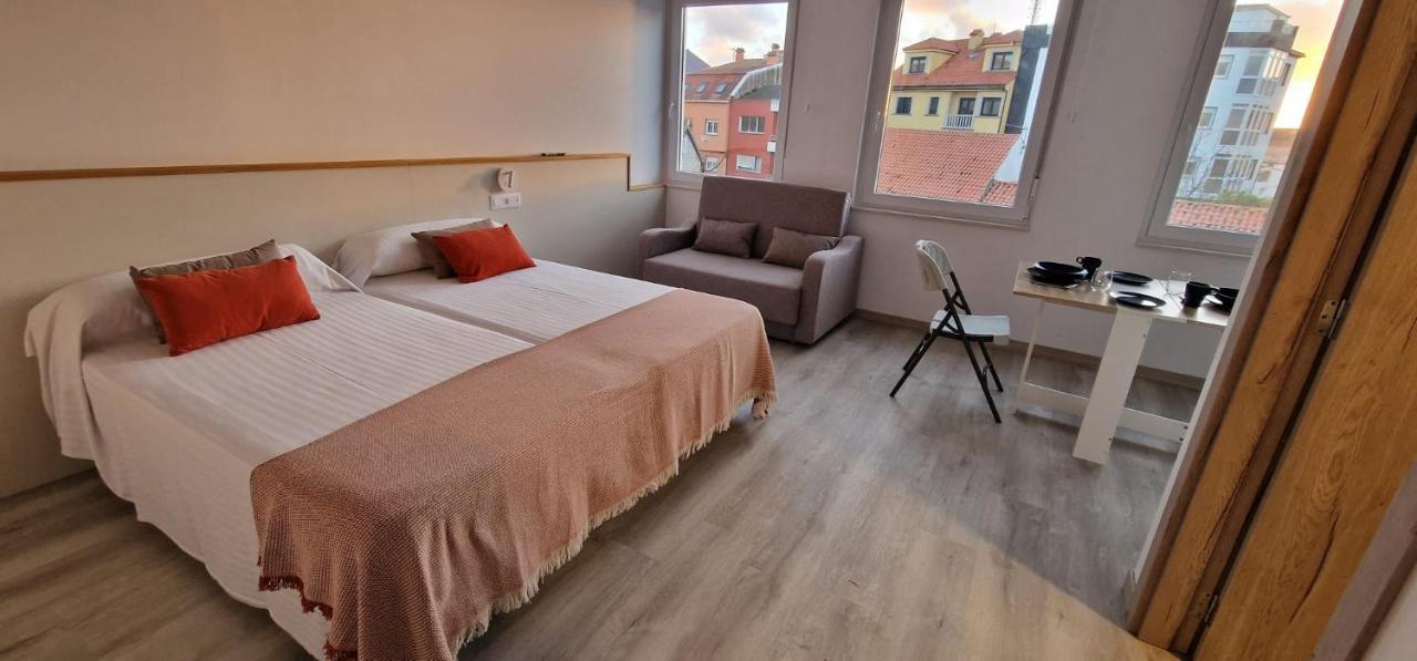 Estudios En Plaza Cabo Da Vila Centro Мухия Экстерьер фото