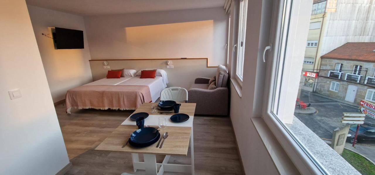 Estudios En Plaza Cabo Da Vila Centro Мухия Экстерьер фото