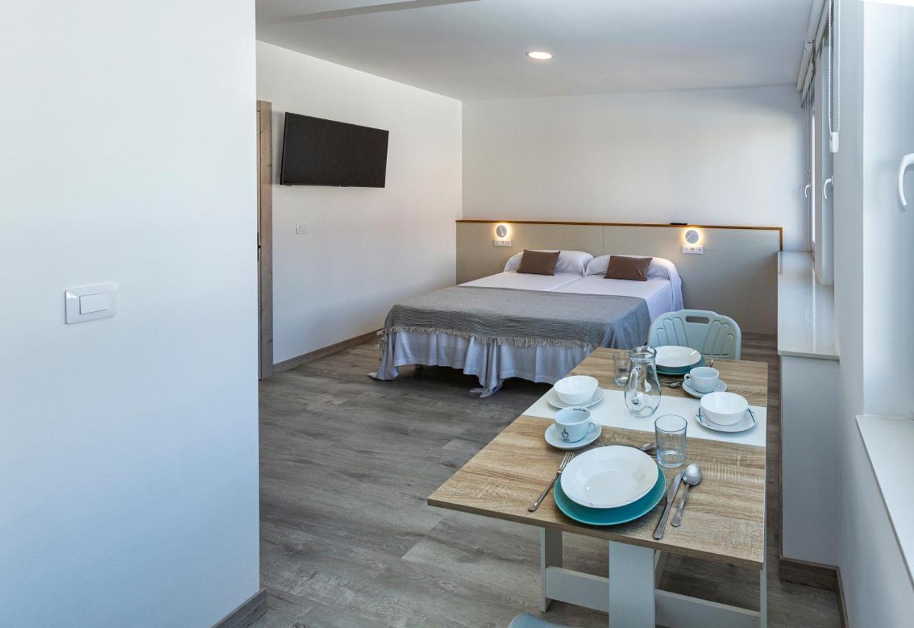 Estudios En Plaza Cabo Da Vila Centro Мухия Экстерьер фото